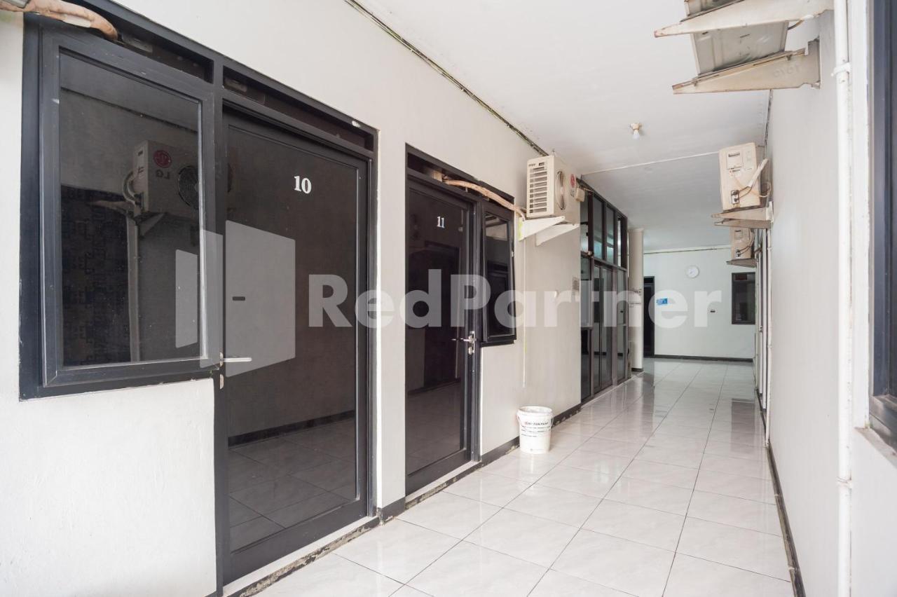 Wisma Juanda Bogor Mitra Reddoorz Exterior photo